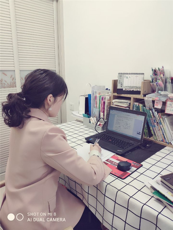 中国·ok138太阳集团:利用抗疫教科书 讲好线上思政课(图3) 中国·ok138太阳集团:利用抗疫教科书 讲好线上思政课(图3)