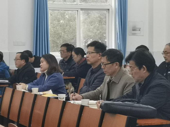 OK138太阳集团大中小学思政课一体化建设研究中心邀请中学思政课教师深入高校思政课堂(图2)